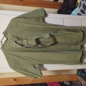 Short sleeve show shirt
